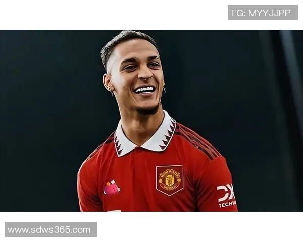 我最喜欢的足球球星是谁以及他给我带来的深刻印象和启发